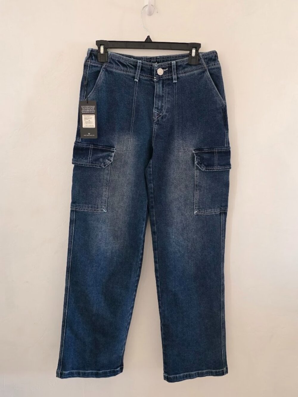 True Religion NWT Denim Cargo Straight Leg Pants Jeans Medium Blaze Wash 26